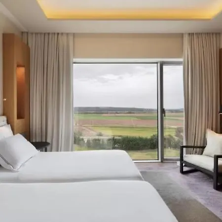Valbusenda Bodega & Hotel