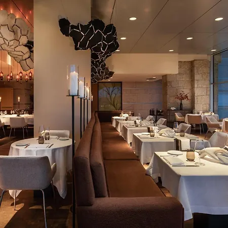 Valbusenda Bodega & Hotel 5*