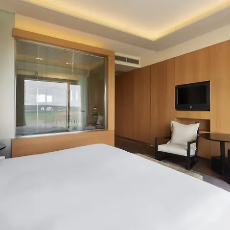 Valbusenda Bodega & Hotel 5*