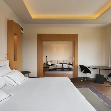Valbusenda Bodega & Hotel