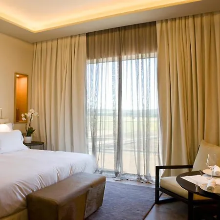 Valbusenda Bodega & Hotel 5*