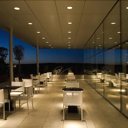 Valbusenda Bodega & Hotel 5*