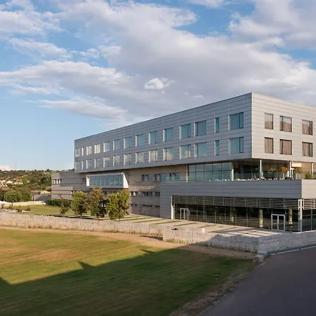 Valbusenda Bodega & Ξενοδοχείο 5*