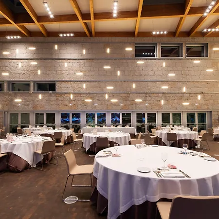 Valbusenda Bodega & Hotel 5*