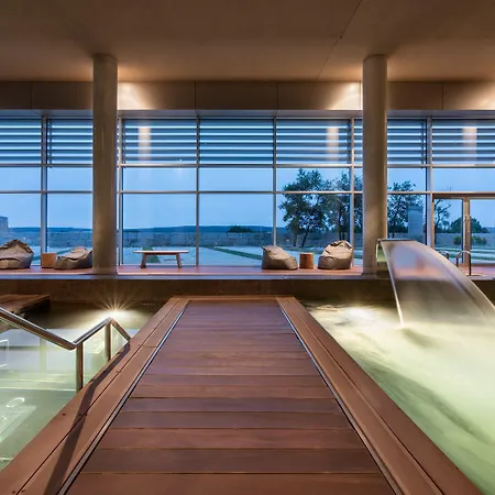 Valbusenda Bodega & Hotel 5*