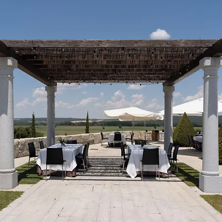Valbusenda Bodega & Ξενοδοχείο 5*
