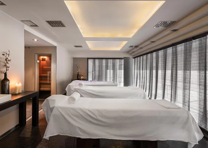 Valbusenda Bodega & Hotell