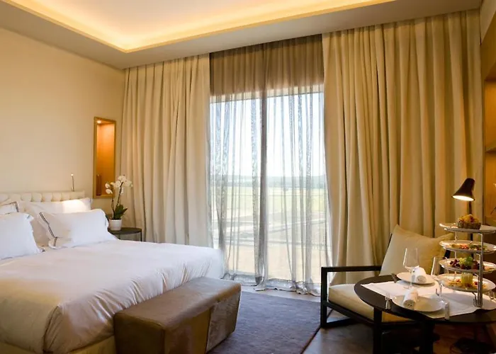 Valbusenda Bodega & Hotell 5*