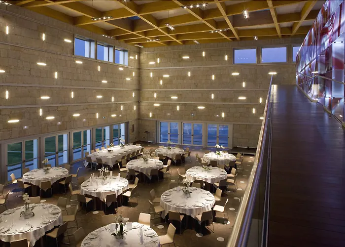 Valbusenda Bodega & Hotell 5*