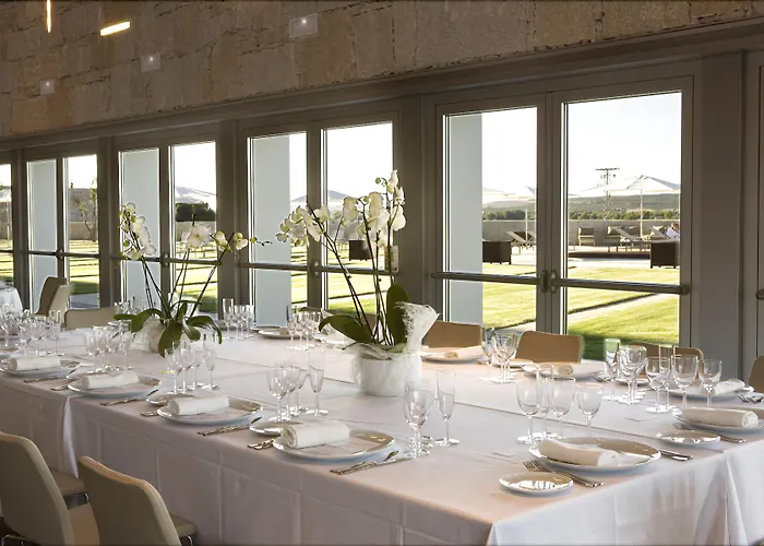 Valbusenda Bodega & 토로