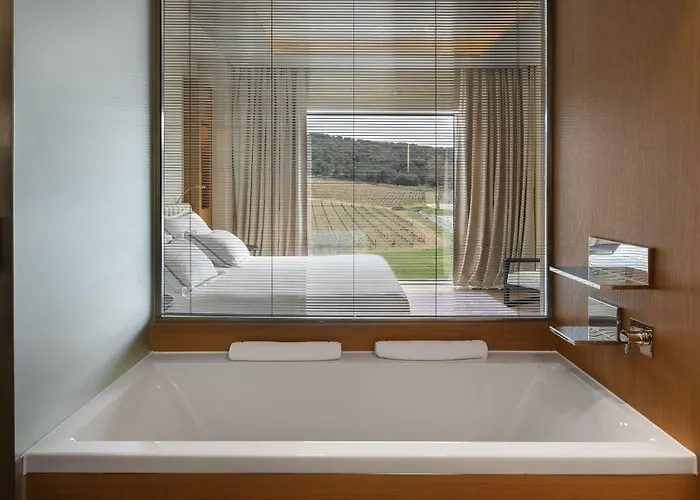 Hotell Valbusenda Bodega & 5*