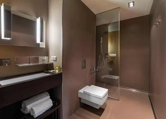 Hotell Valbusenda Bodega & 5*